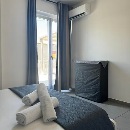 Etna Taormina Mare Apartment *