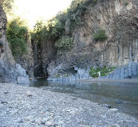 Etna Taormina Mare Apartamento Riposto